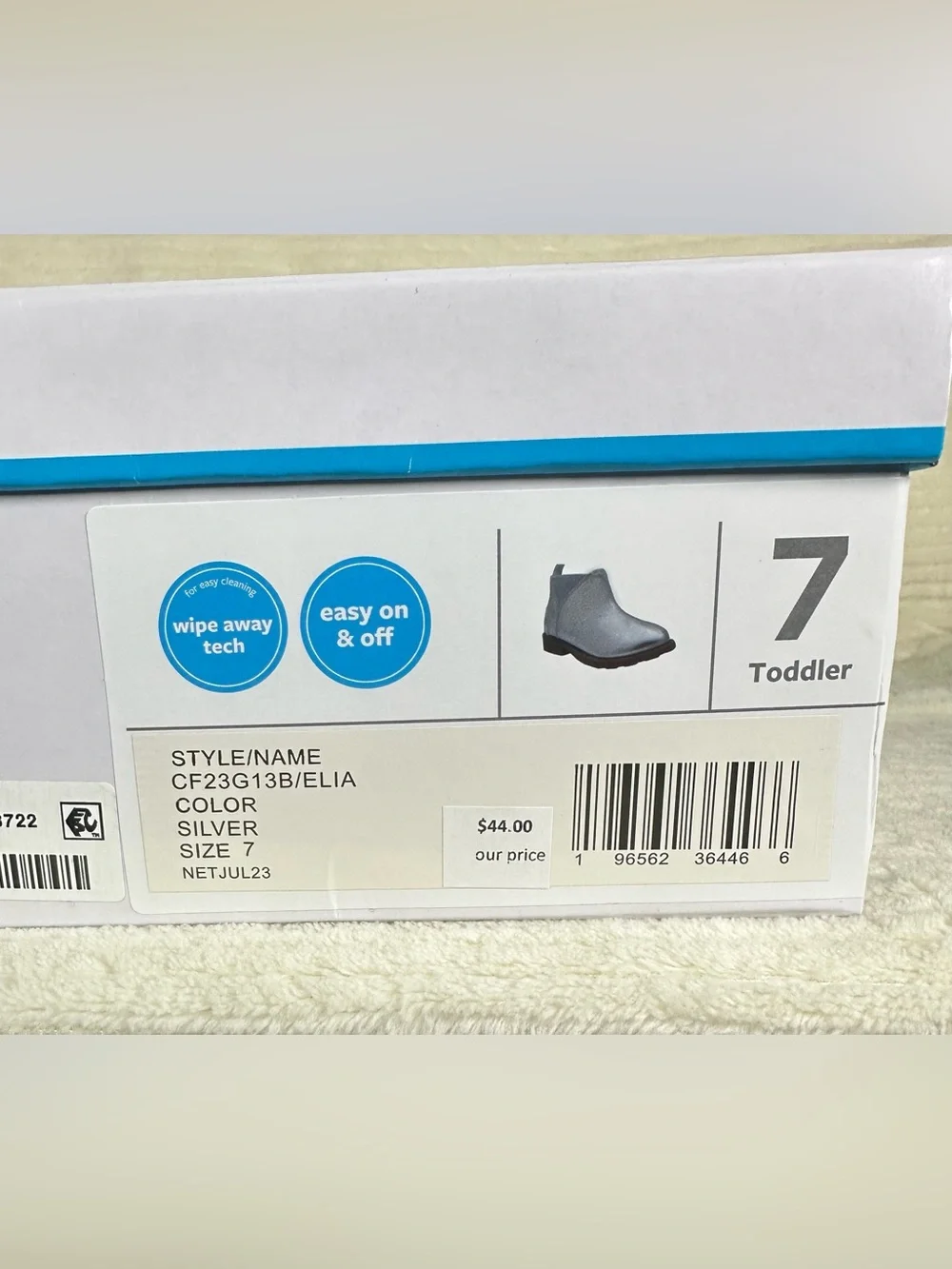 Carters Toddler Girls Silver Elia Booties NWT Size Toddler 7